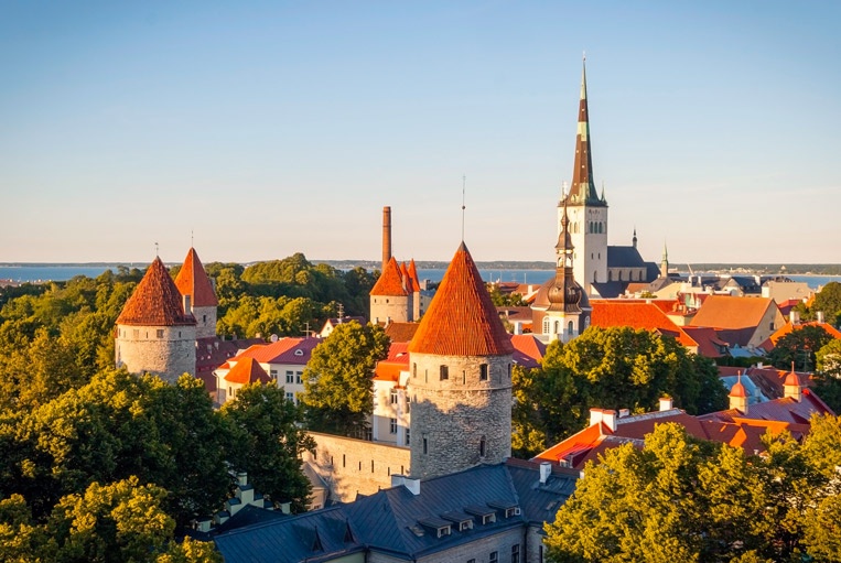 Tallinn-shutterstock_415211.jpg