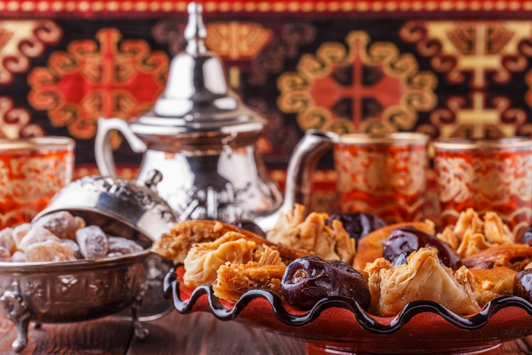 Moroccan-Mint-Tea-and-Sweet.jpg