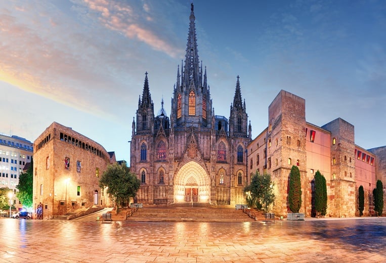 Things to do in Spain: Barcelona Highlights - Gothic Quarter