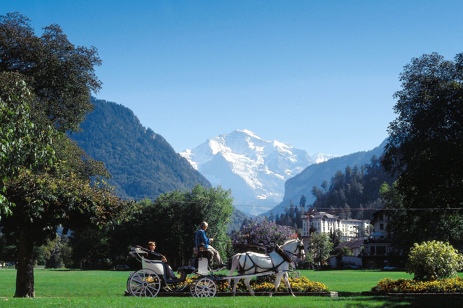 Luxury Tourism | Switzerland Luxury Travel