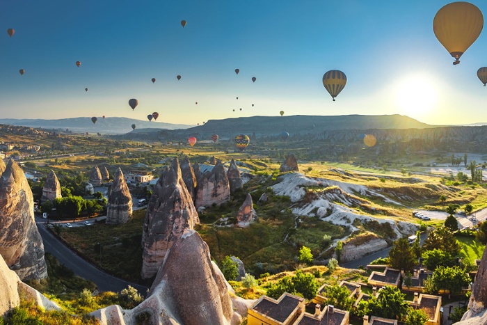 cappadocia shutterstock_364027841 700x467