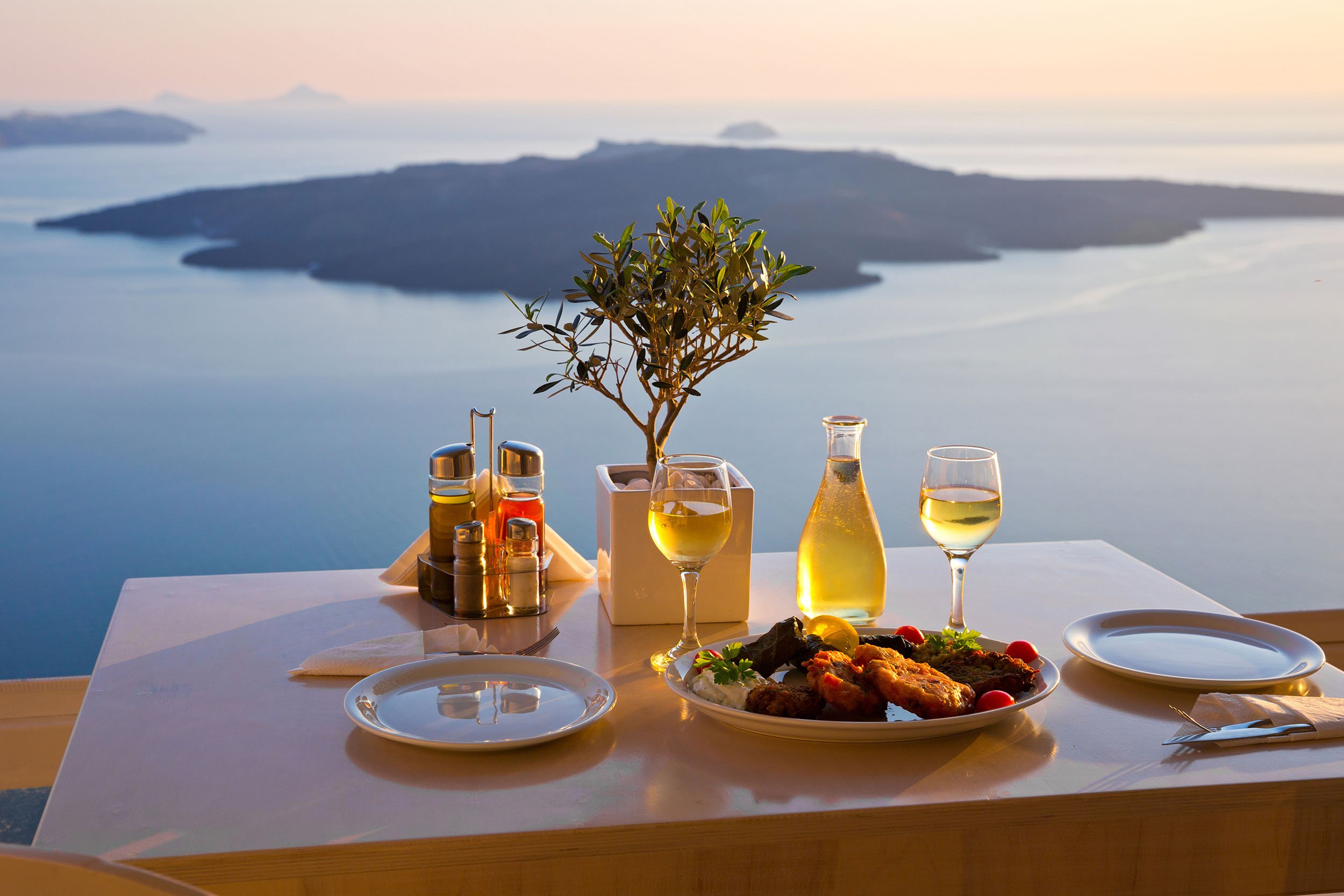 greece food table 2500x1667