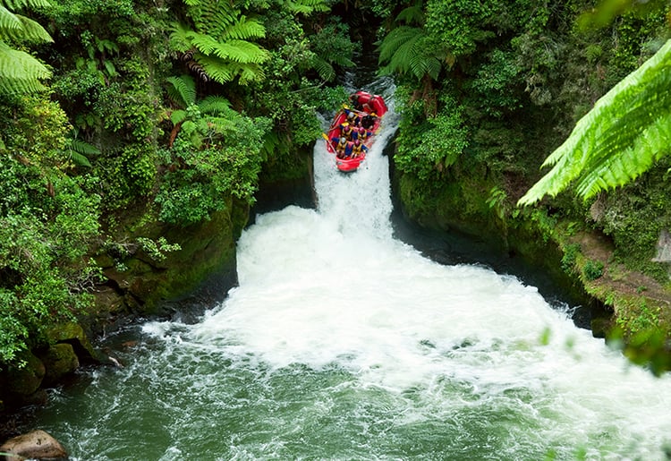 new zealand rafting iStock-176833038blog